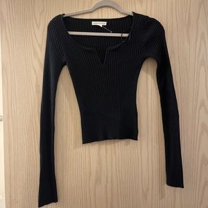 Aeropostale black long sleeve